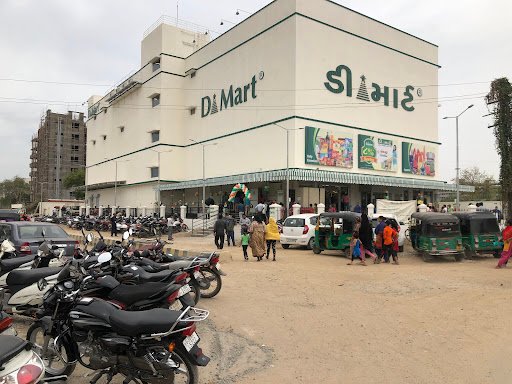DMart Bhayli