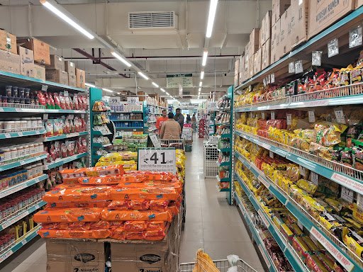 D Mart- Kunhadi D Mart- Kunhadi